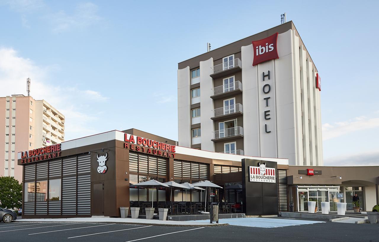 Отель Ibis Шоле Экстерьер фото