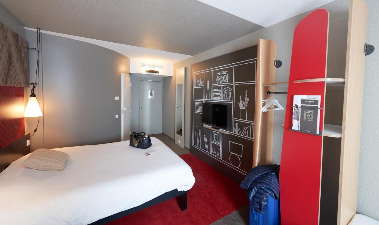Отель Ibis Шоле Экстерьер фото